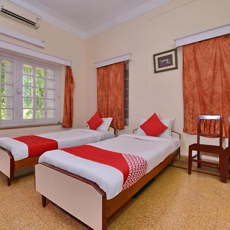 Oyo 10826 Sona Guest House Calcuta Exterior foto