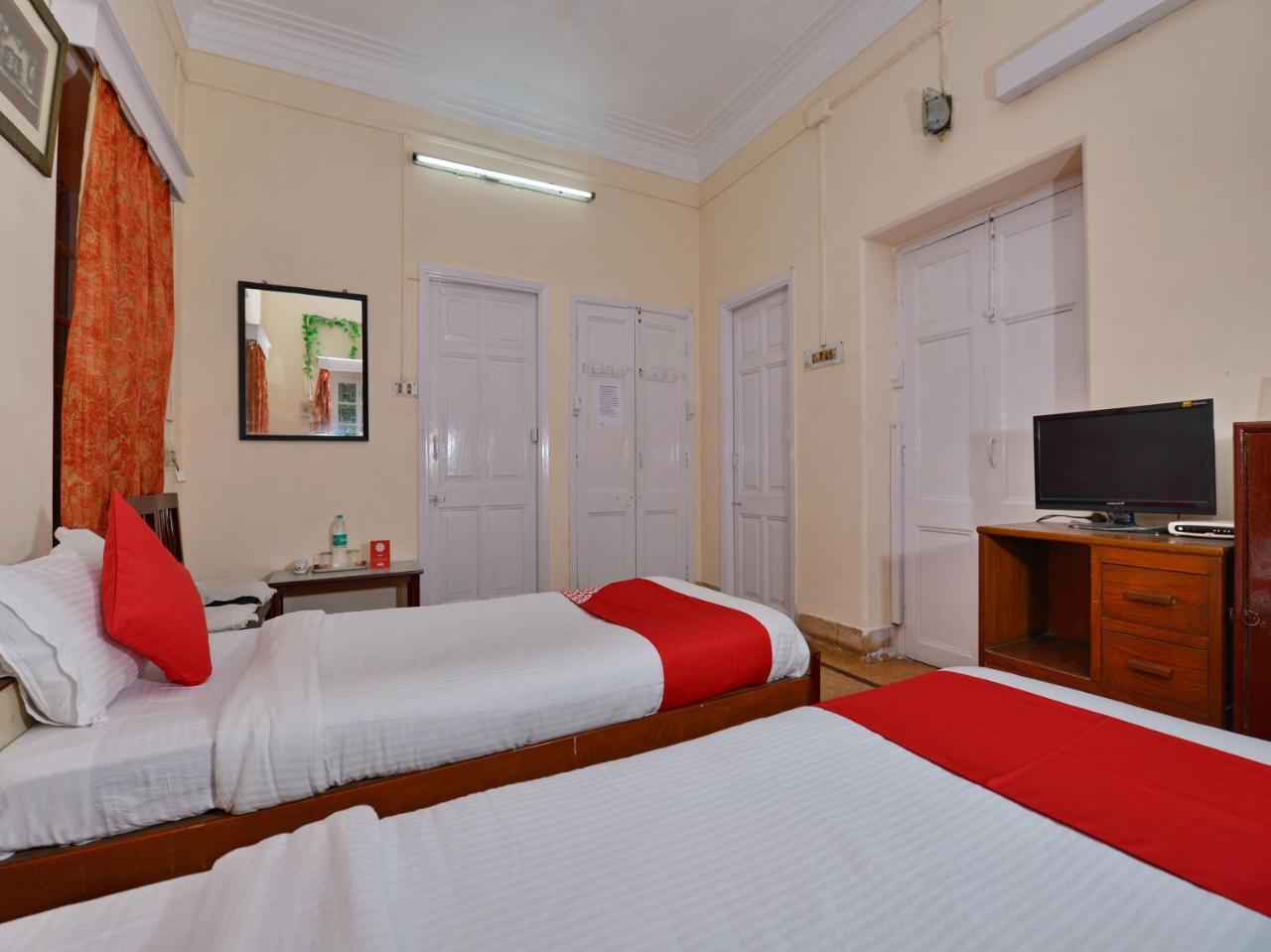 Oyo 10826 Sona Guest House Calcuta Exterior foto