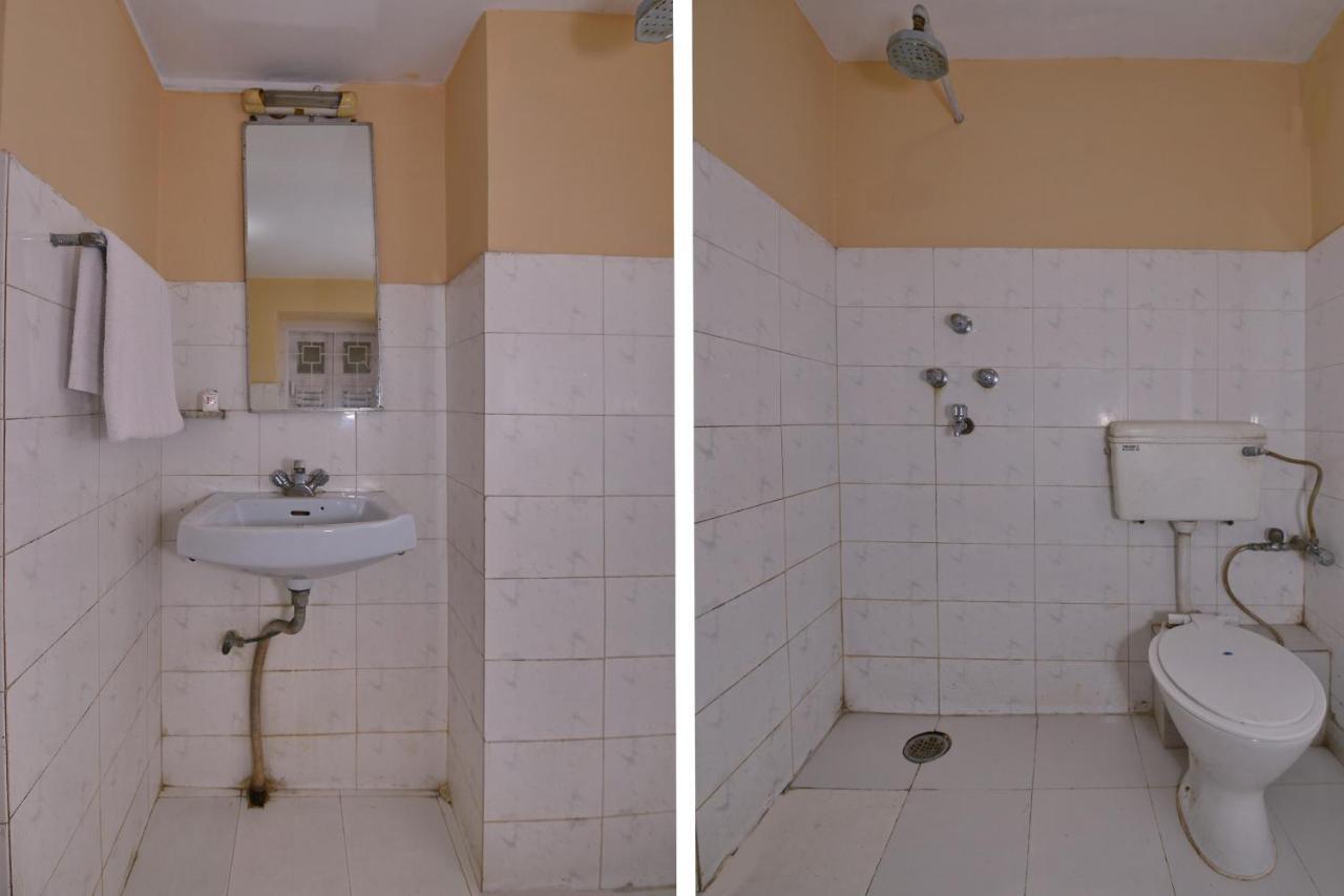 Oyo 10826 Sona Guest House Calcuta Exterior foto